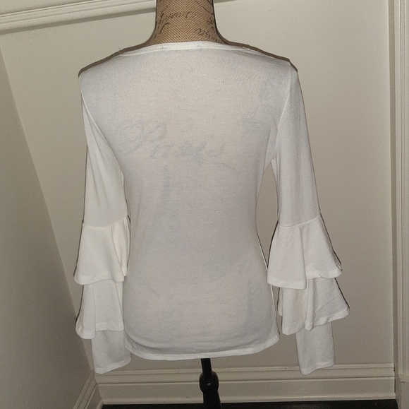 DOE & RAE RUFFLED SLEEVE KNIT TOP - Picture 2 of 11